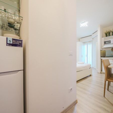Cristel Apartment - 15 Min Da Milano Cormano Eksteriør billede